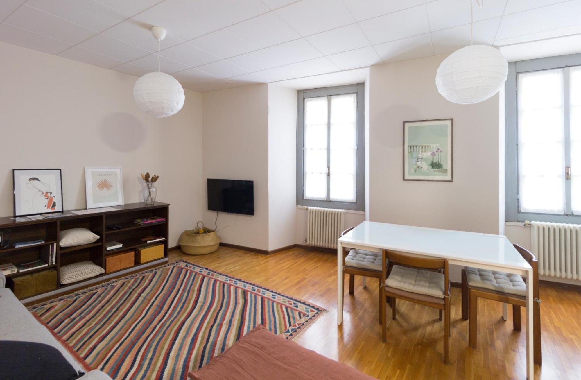 Casa Parravicini Apartment Sondrio Bagian luar foto