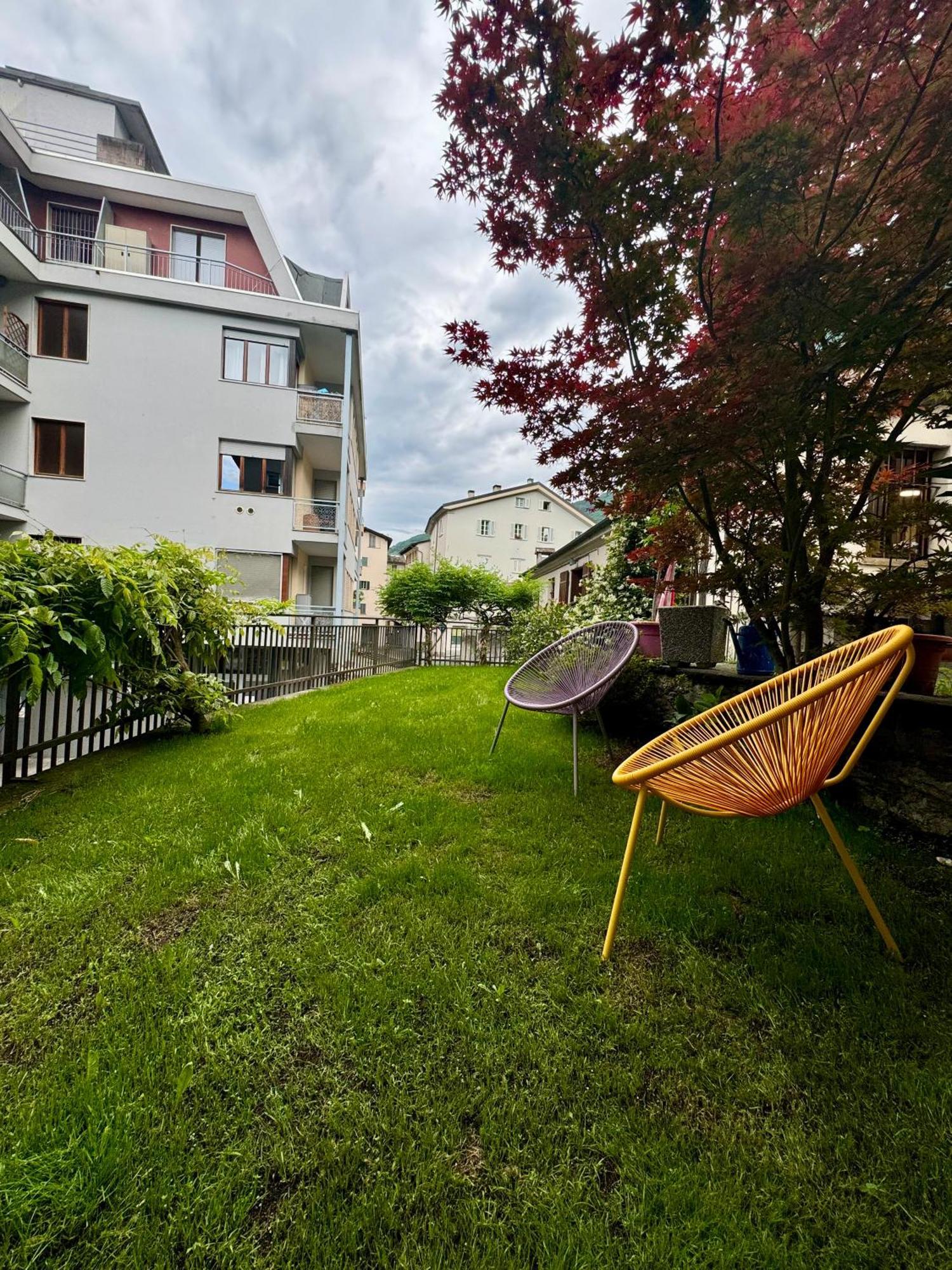 Casa Parravicini Apartment Sondrio Bagian luar foto
